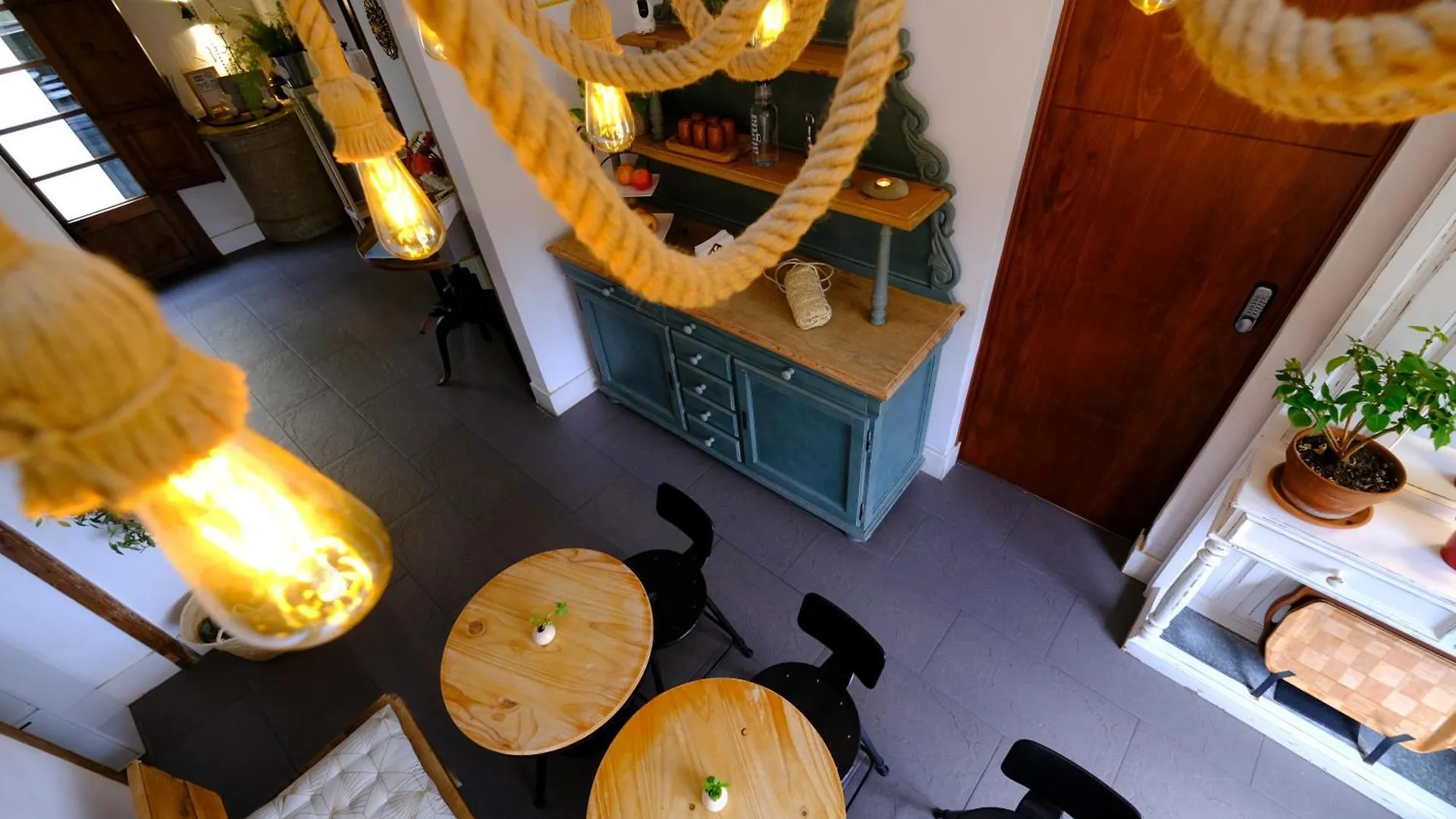 Casa Caimari Guest House, For Mountain Lovers!