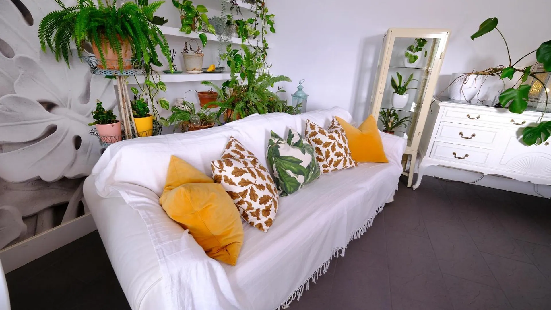 Casa Caimari Guest House, For Mountain Lovers!